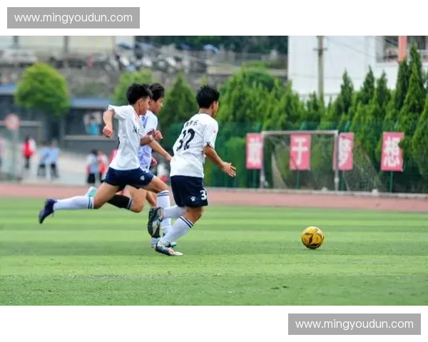 四川高中足球联赛激战正酣展现青春力量与校园体育风采璀璨魅力盛会